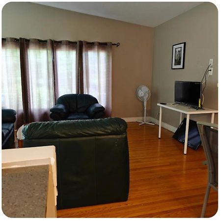 Lina'S Place Saint Catharines Luaran gambar