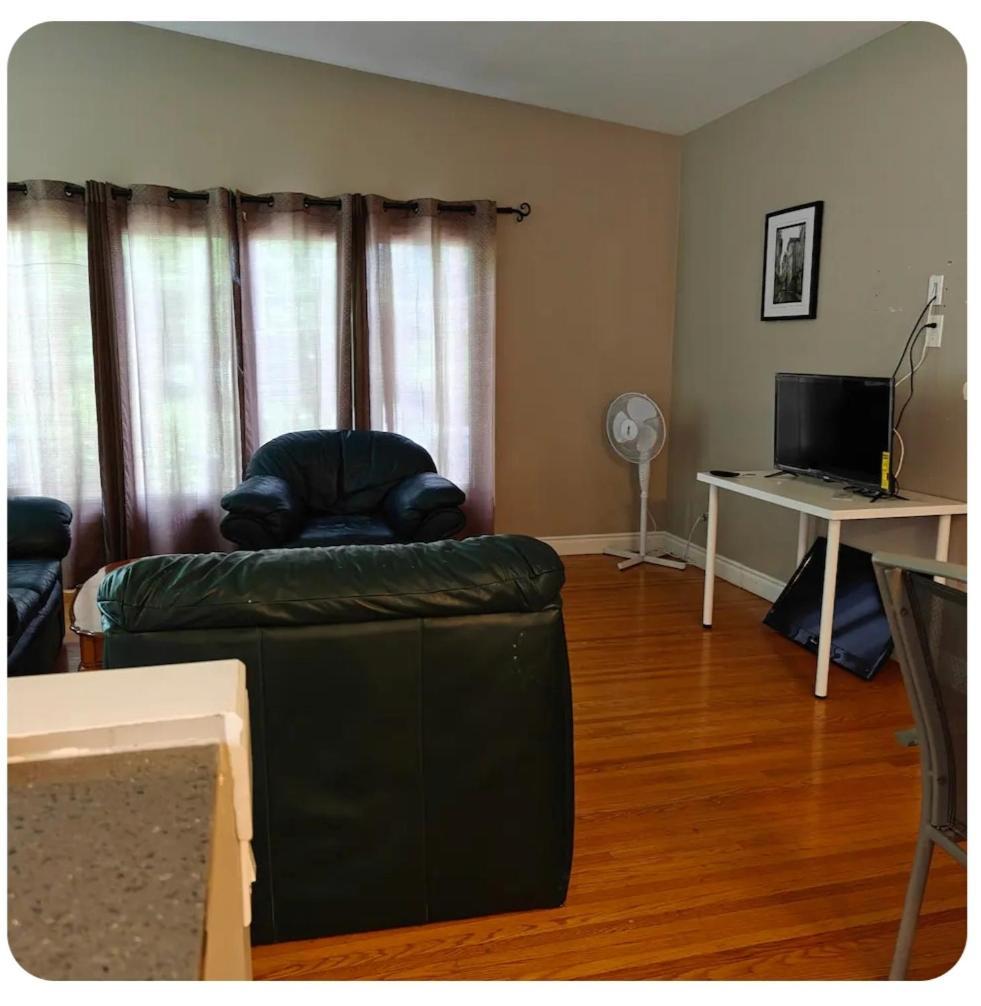 Lina'S Place Saint Catharines Luaran gambar