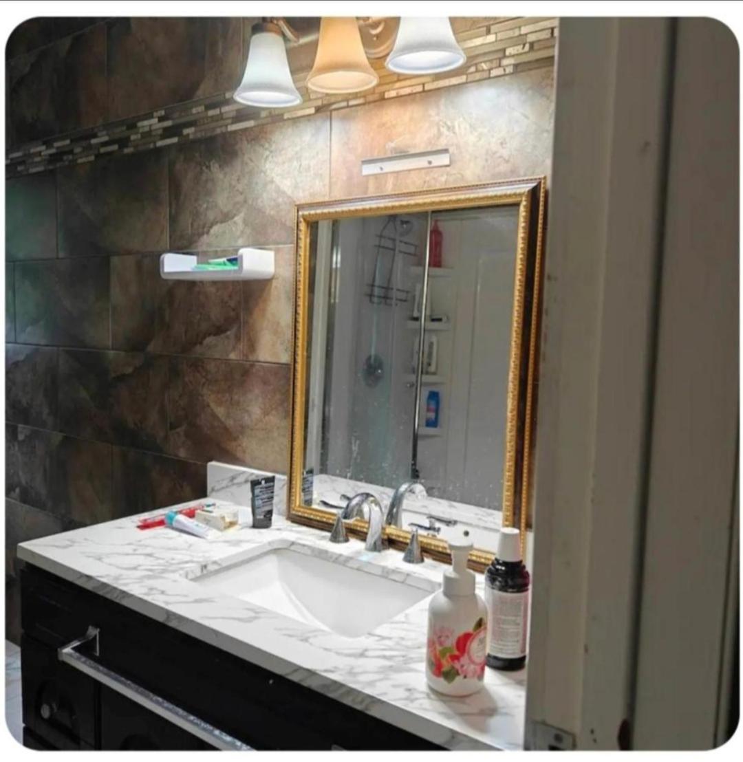 Lina'S Place Saint Catharines Bilik gambar