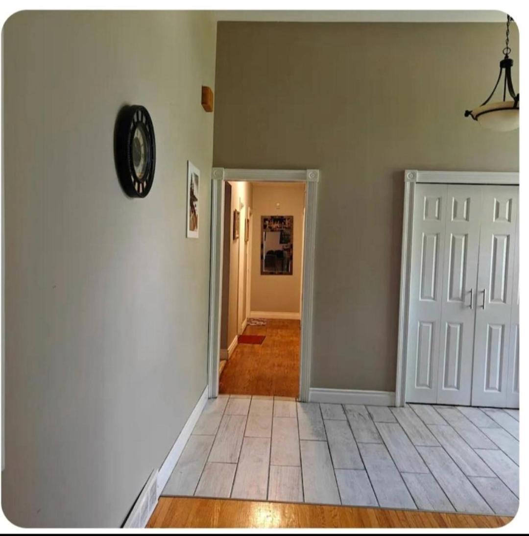 Lina'S Place Saint Catharines Bilik gambar